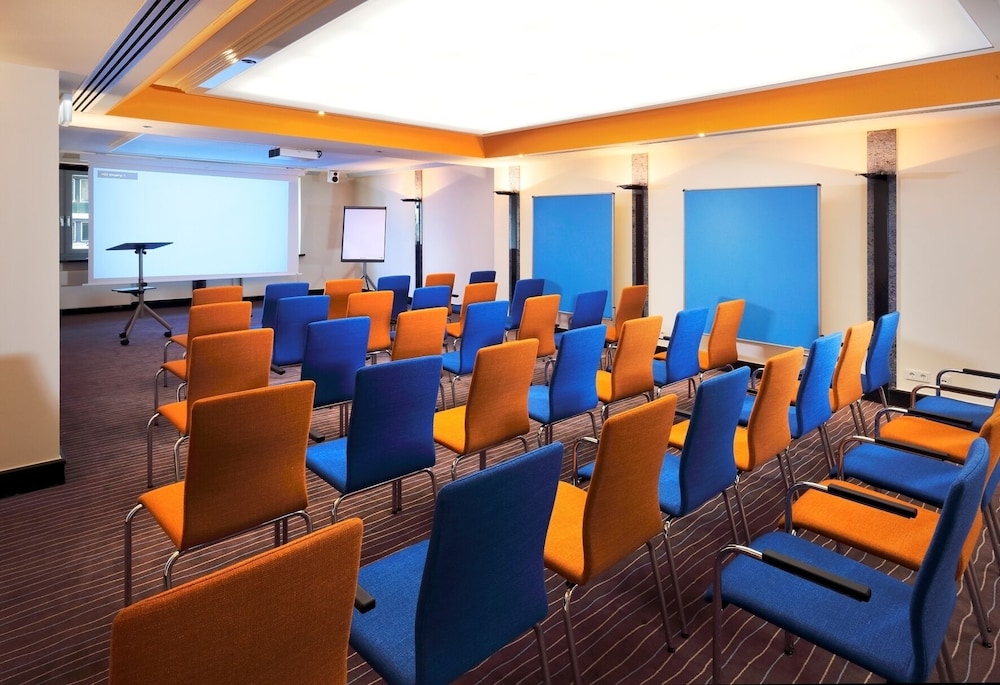 Flandrischer Hof — Hotel building in Cologne, North Rhine-Westphalia