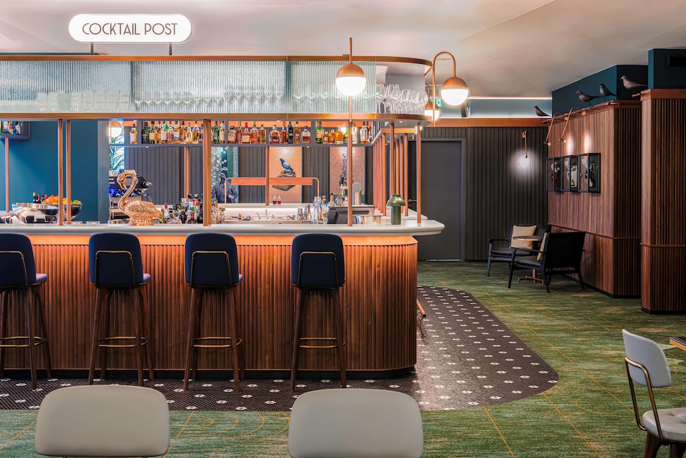 Hilton Cologne — Restaurant & bars in Cologne, North Rhine-Westphalia
