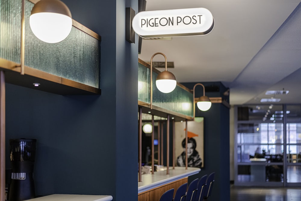 Hilton Cologne — Restaurant & bars in Cologne, North Rhine-Westphalia