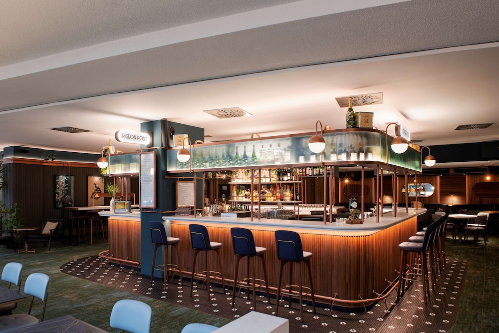 Hilton Cologne — Restaurant & bars in Cologne, North Rhine-Westphalia