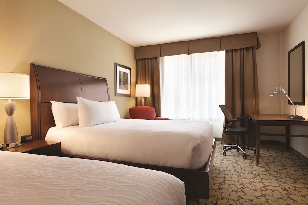 Hilton Garden Inn Boston Logan Airport — Hotel rooms in Boston, Massachusetts