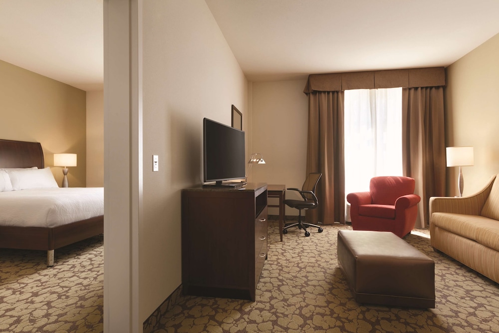 Hilton Garden Inn Boston Logan Airport — Hotel rooms in Boston, Massachusetts