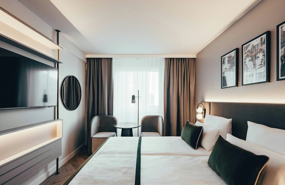 Leonardo Hotel Köln — Hotel rooms in Cologne, North Rhine-Westphalia