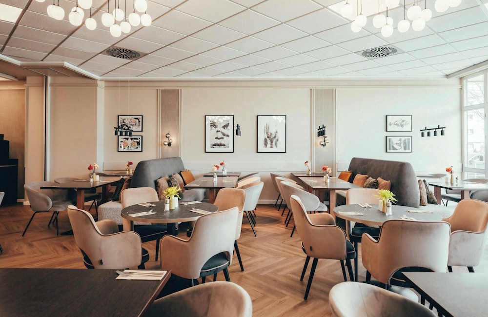 Leonardo Hotel Köln — Restaurant & bars in Cologne, North Rhine-Westphalia