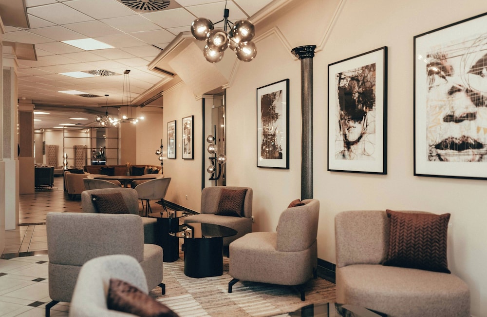 Leonardo Hotel Köln — Restaurant & bars in Cologne, North Rhine-Westphalia