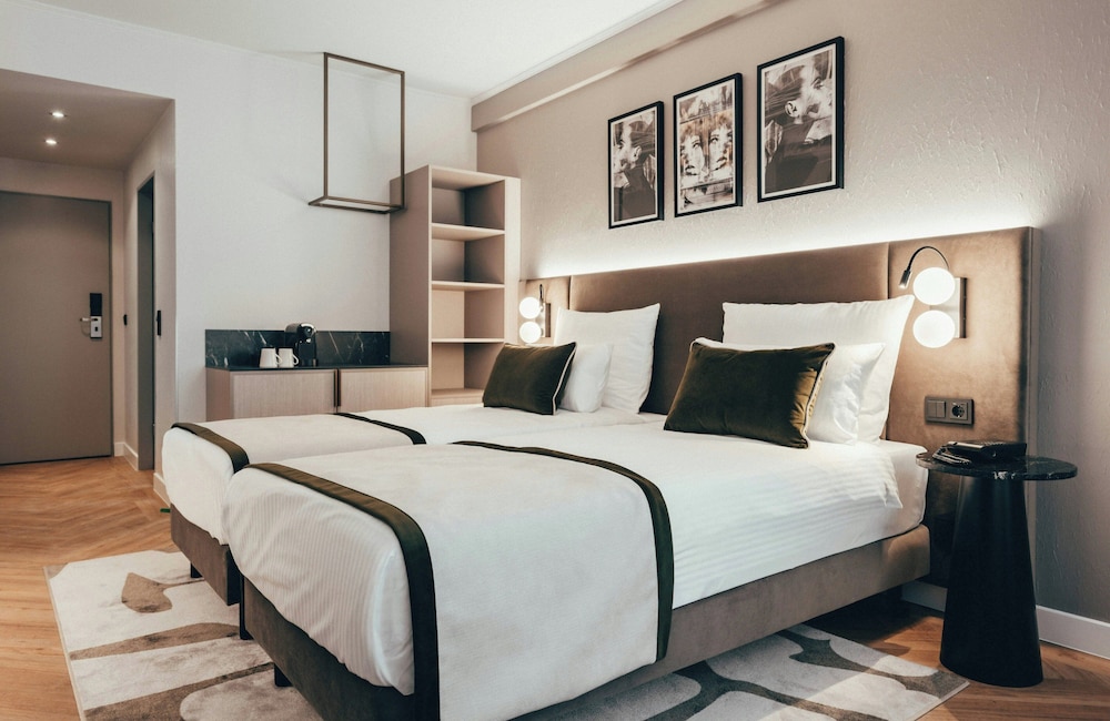 Leonardo Hotel Köln — Hotel rooms in Cologne, North Rhine-Westphalia