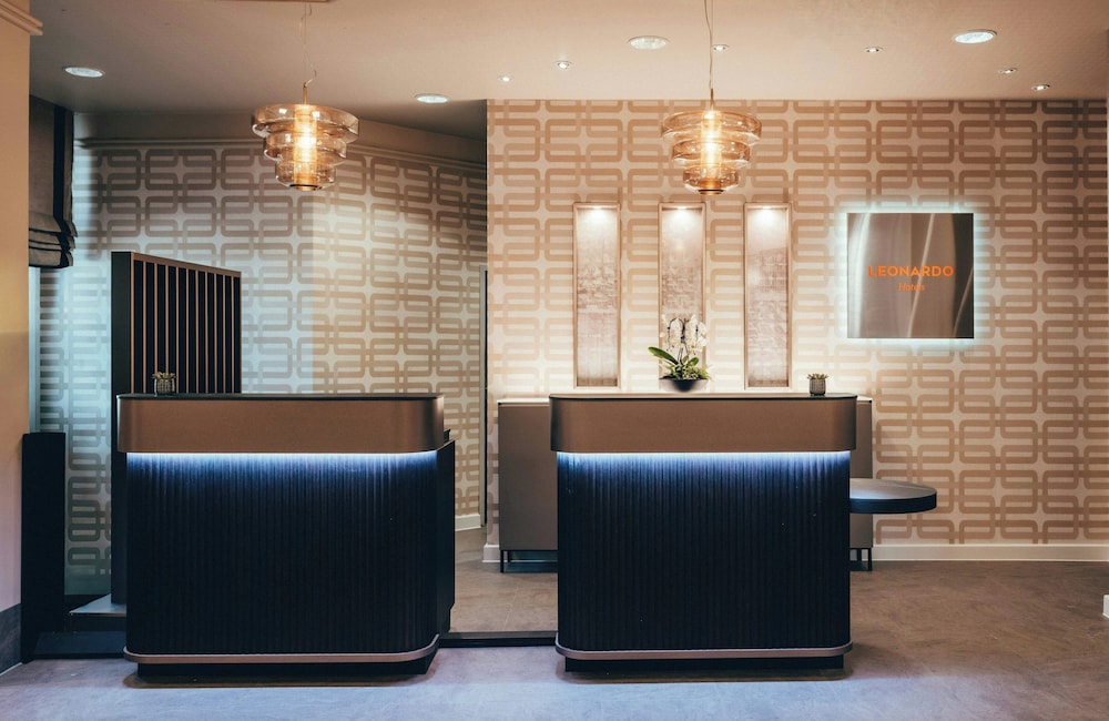 Leonardo Hotel Köln — Hotel building in Cologne, North Rhine-Westphalia