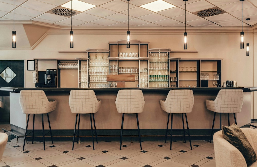 Leonardo Hotel Köln — Restaurant & bars in Cologne, North Rhine-Westphalia
