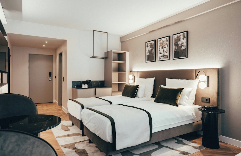Leonardo Hotel Köln — Hotel rooms in Cologne, North Rhine-Westphalia