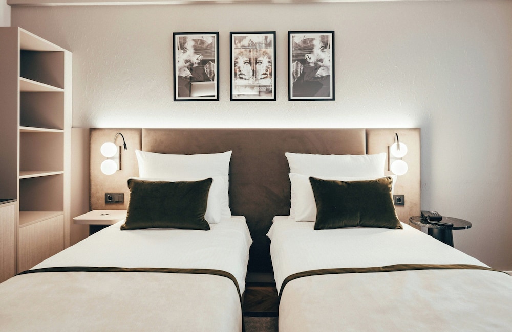 Leonardo Hotel Köln — Hotel rooms in Cologne, North Rhine-Westphalia