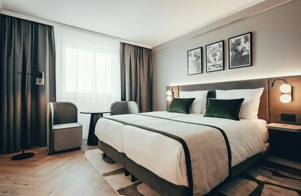 Leonardo Hotel Köln — Hotel rooms in Cologne, North Rhine-Westphalia