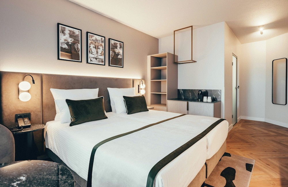 Leonardo Hotel Köln — Hotel rooms in Cologne, North Rhine-Westphalia