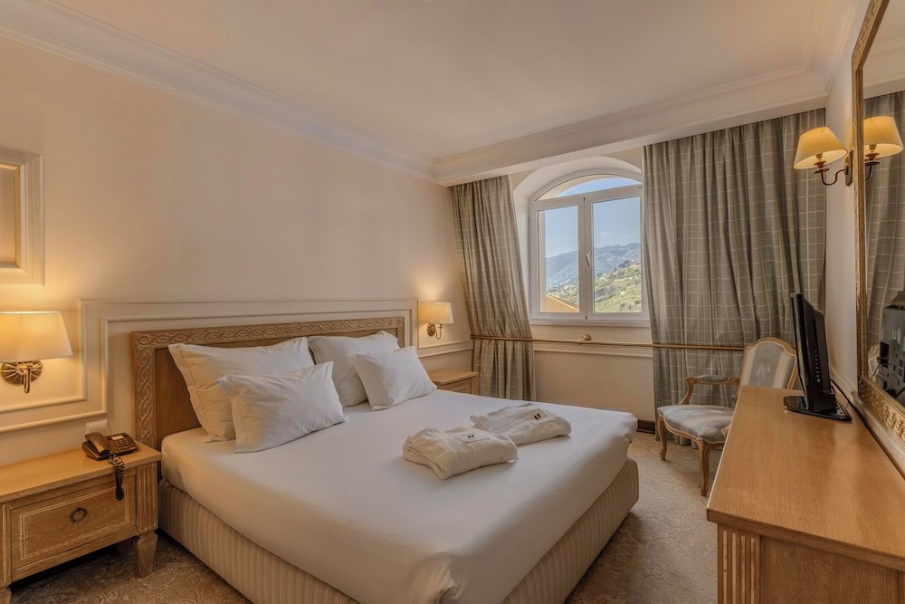 Pestana Royal All Inclusive Ocean & Spa Resort — Hotel rooms in Funchal, Madeira