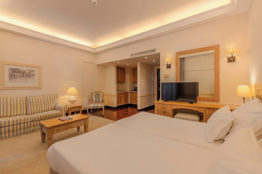 Pestana Royal All Inclusive Ocean & Spa Resort — Hotel rooms in Funchal, Madeira