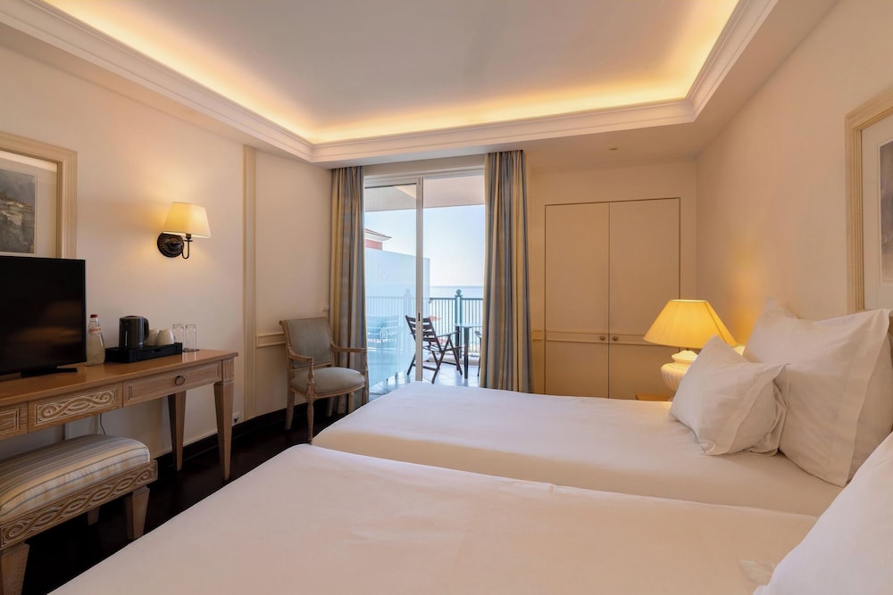 Pestana Royal All Inclusive Ocean & Spa Resort — Hotel rooms in Funchal, Madeira