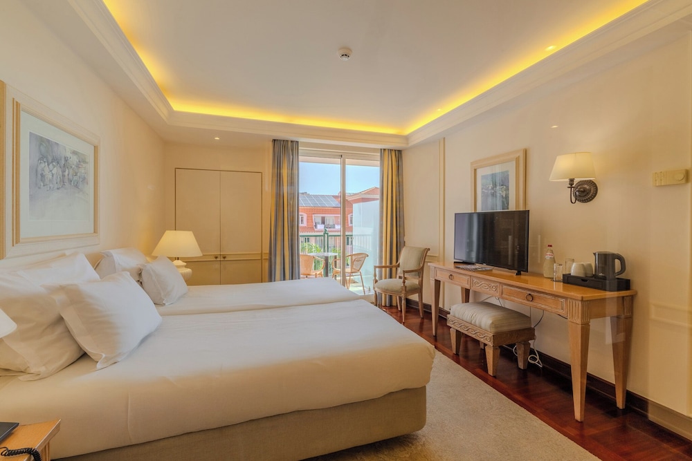 Pestana Royal All Inclusive Ocean & Spa Resort — Hotel rooms in Funchal, Madeira