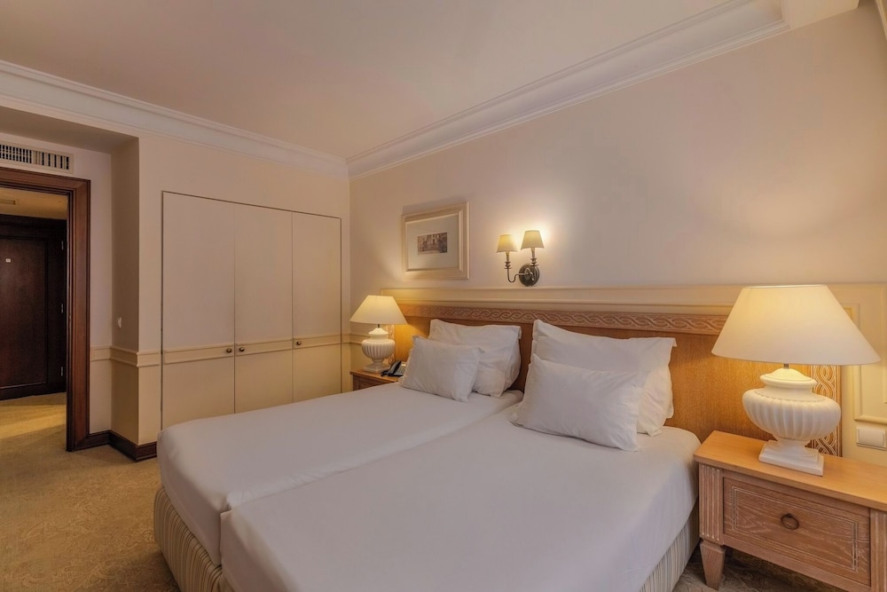 Pestana Royal All Inclusive Ocean & Spa Resort — Hotel rooms in Funchal, Madeira
