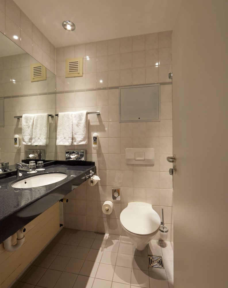 Mercure Hotel Severinshof Köln City — Hotel rooms in Cologne, North Rhine-Westphalia