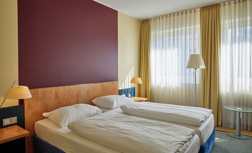 Mercure Hotel Severinshof Köln City — Hotel rooms in Cologne, North Rhine-Westphalia