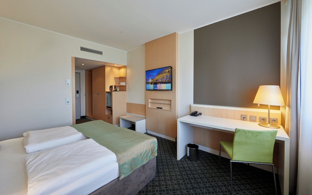 Mercure Hotel Severinshof Köln City — Hotel rooms in Cologne, North Rhine-Westphalia