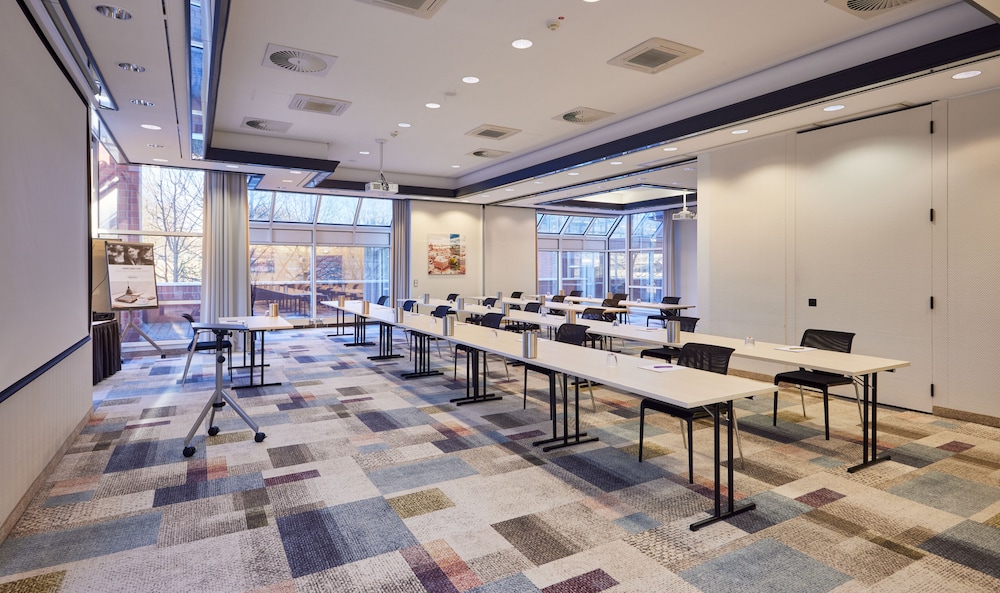 Mercure Hotel Severinshof Köln City — Hotel building in Cologne, North Rhine-Westphalia