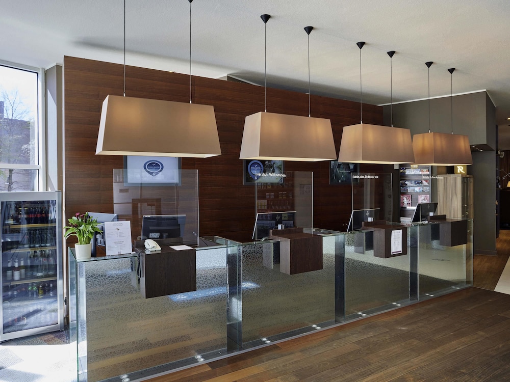 Mercure Hotel Severinshof Köln City — Hotel building in Cologne, North Rhine-Westphalia