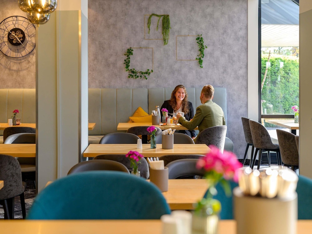 Mercure Hotel Köln West — Restaurant & bars in Cologne, North Rhine-Westphalia