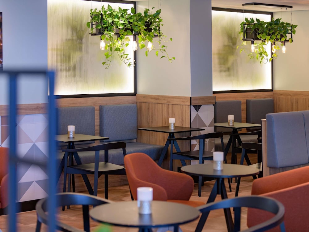 Mercure Hotel Köln West — Restaurant & bars in Cologne, North Rhine-Westphalia