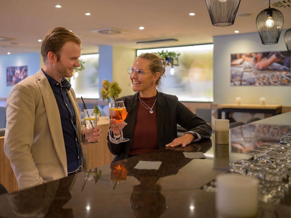 Mercure Hotel Köln West — Restaurant & bars in Cologne, North Rhine-Westphalia