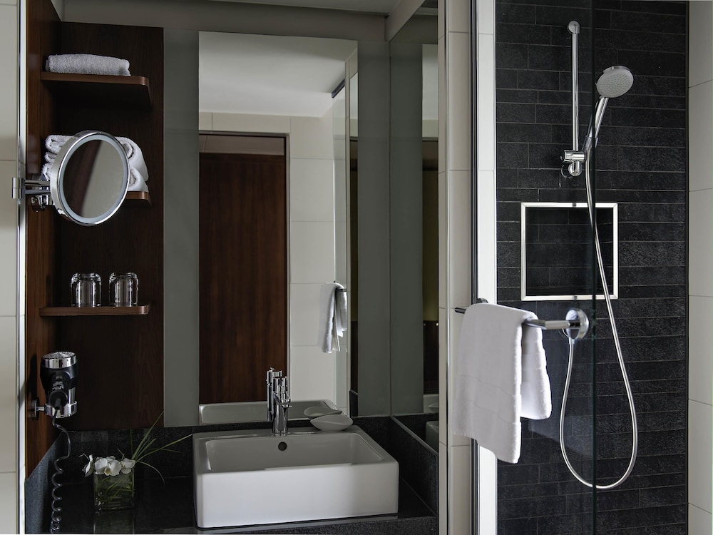 Pullman Cologne — Hotel rooms in Cologne, North Rhine-Westphalia