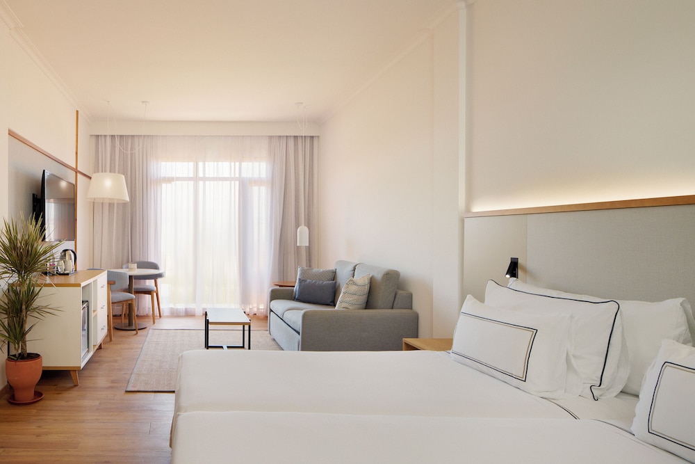 Melia Jardines del Teide - Adults Only — Hotel rooms in Costa Adeje, Canary Islands