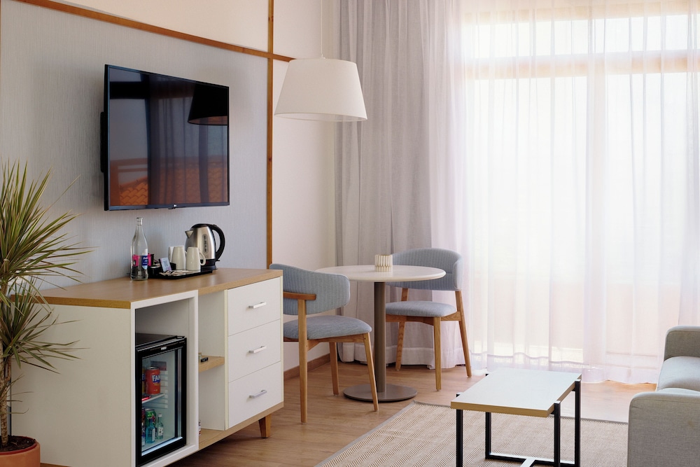 Melia Jardines del Teide - Adults Only — Hotel rooms in Costa Adeje, Canary Islands