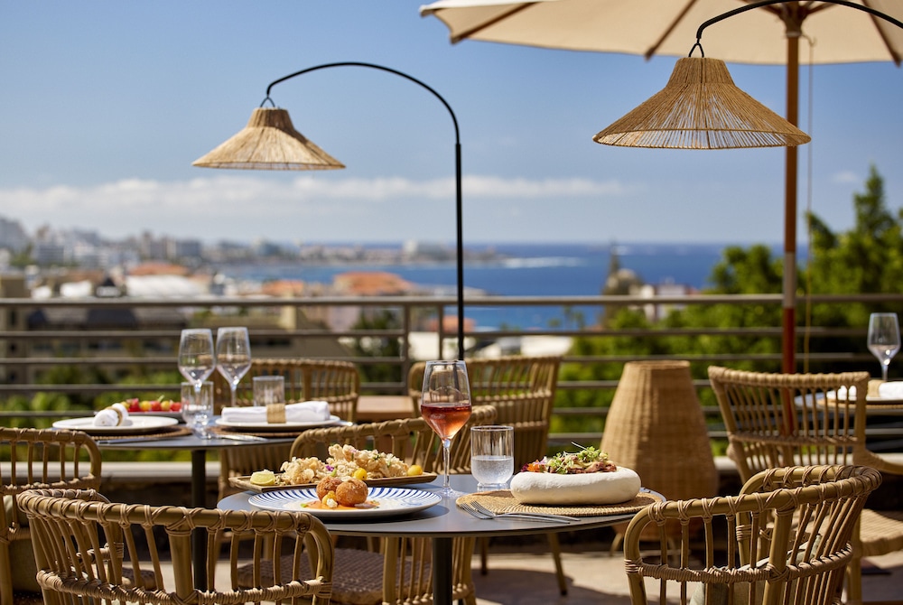 Melia Jardines del Teide - Adults Only — Restaurant & bars in Costa Adeje, Canary Islands