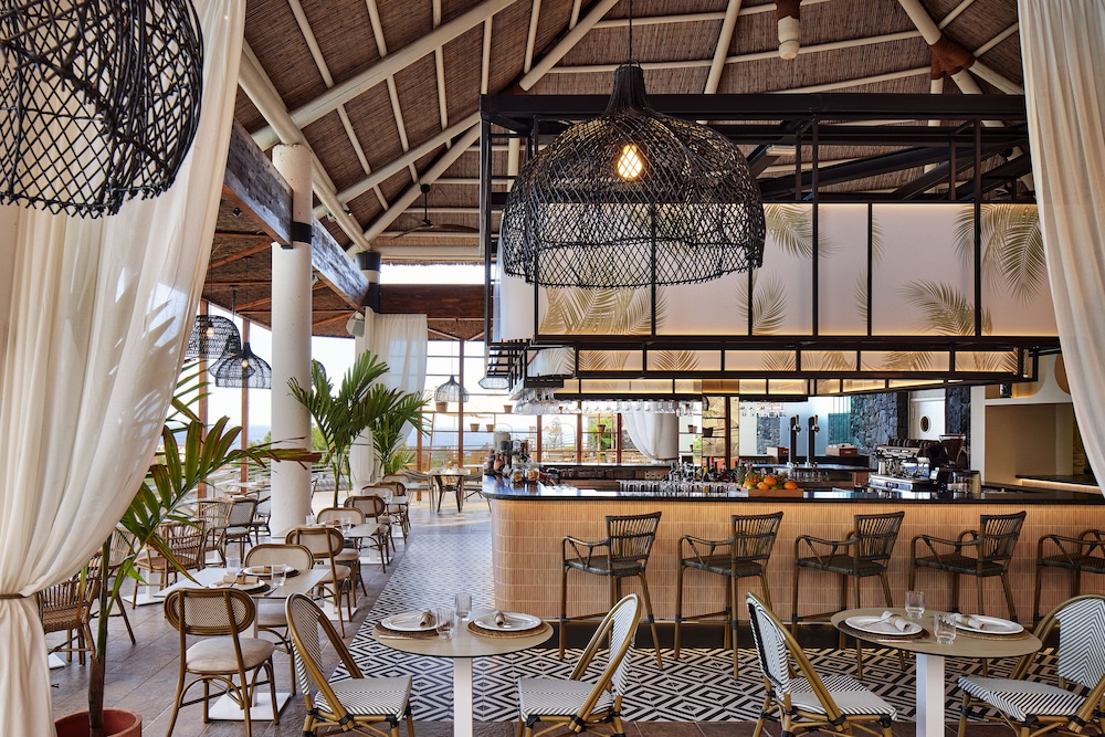Melia Jardines del Teide - Adults Only — Restaurant & bars in Costa Adeje, Canary Islands