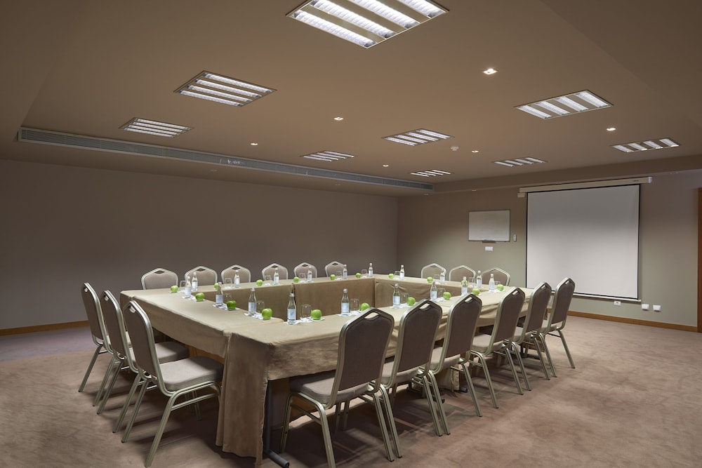 Melia Madeira Mare — Hotel building in Funchal, Madeira