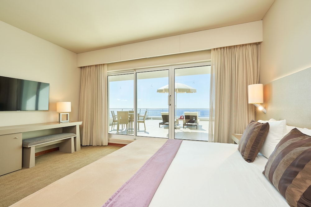 Melia Madeira Mare — Hotel rooms in Funchal, Madeira