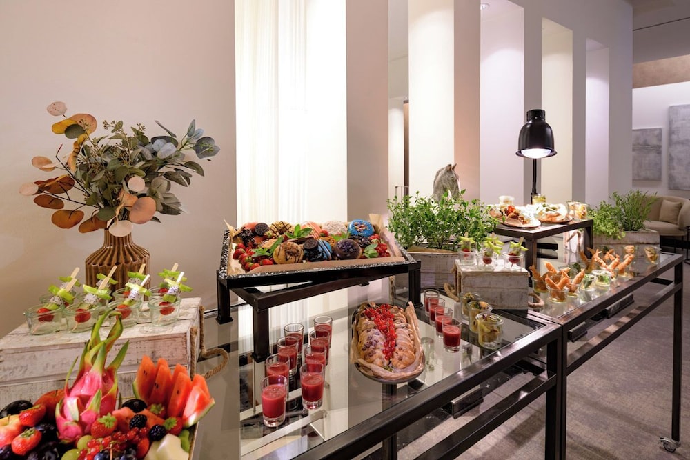 Hotel Mondial am Dom Cologne - MGallery — Restaurant & bars in Cologne, North Rhine-Westphalia