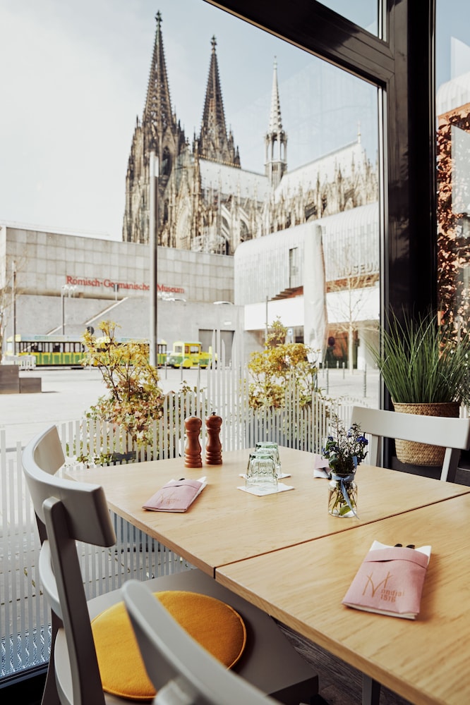 Hotel Mondial am Dom Cologne - MGallery — Restaurant & bars in Cologne, North Rhine-Westphalia