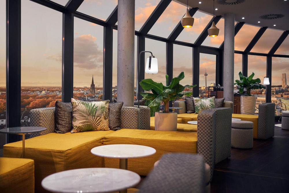 Wasserturm Hotel Cologne, Curio Collection by Hilton - zdjęcie 4