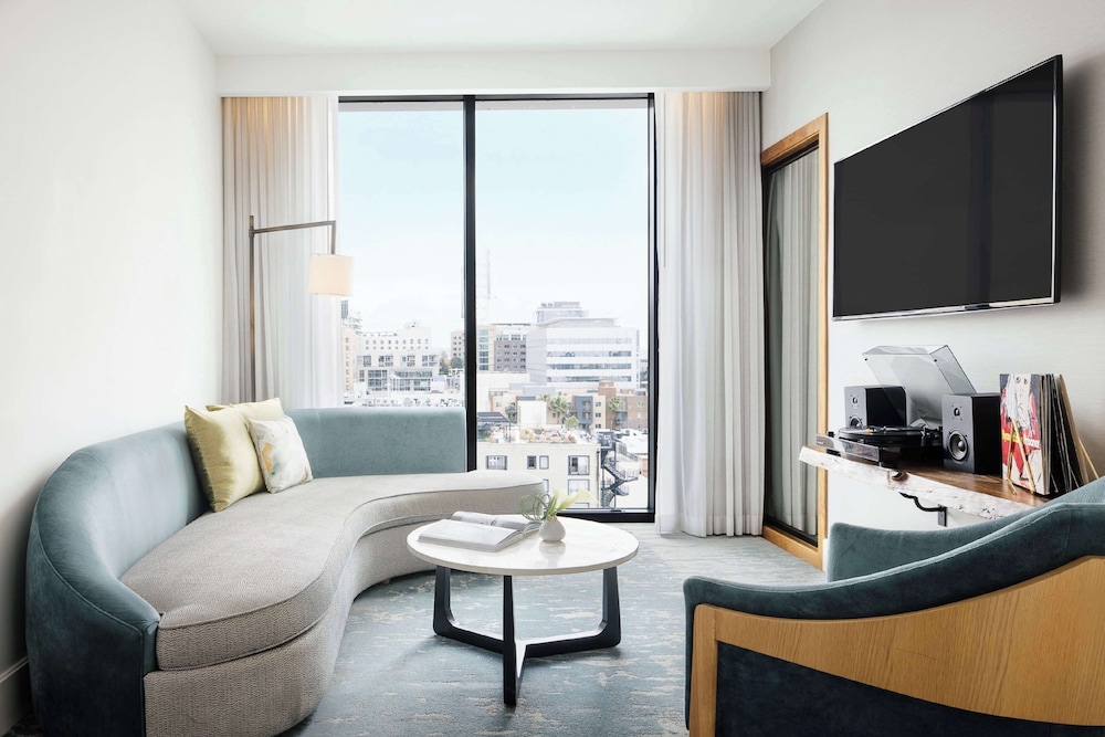 Dream Hollywood, by Hyatt — Hotel rooms in Los Angeles, California