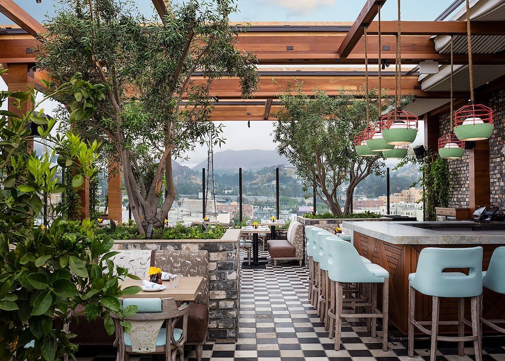 Dream Hollywood, by Hyatt — Restaurant & bars in Los Angeles, California