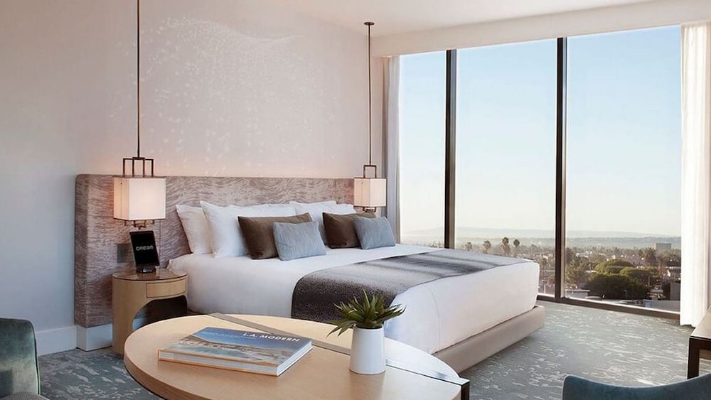 Dream Hollywood, by Hyatt — Hotel rooms in Los Angeles, California