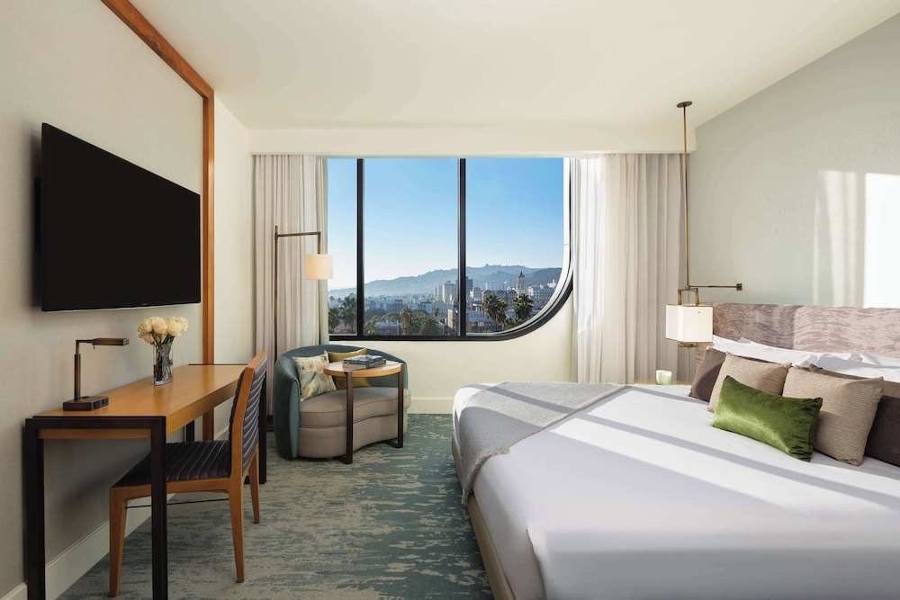 Dream Hollywood, by Hyatt — Hotel rooms in Los Angeles, California