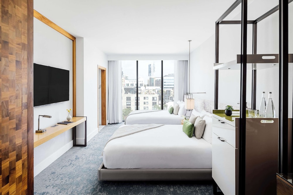Dream Hollywood, by Hyatt — Hotel rooms in Los Angeles, California