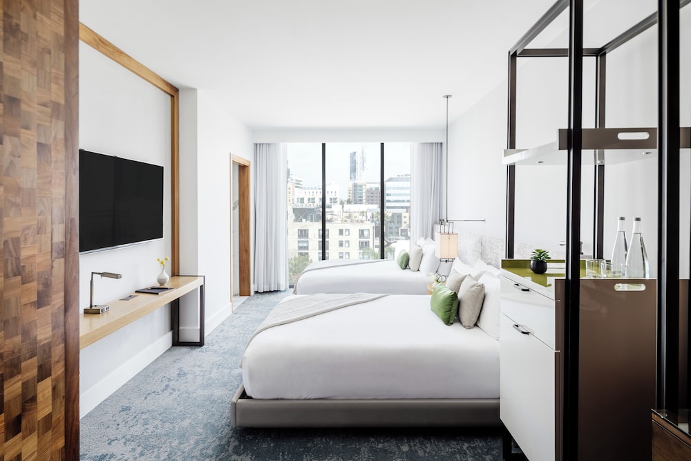 Dream Hollywood, by Hyatt — Hotel rooms in Los Angeles, California