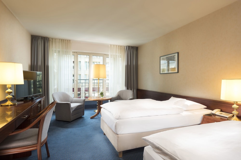 Maritim Hotel Köln — Hotel rooms in Cologne, North Rhine-Westphalia