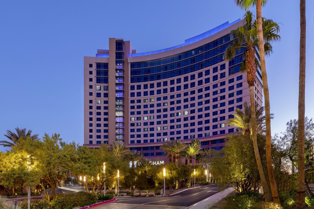 Club Wyndham Desert Blue — Hotel building in Las Vegas, Nevada