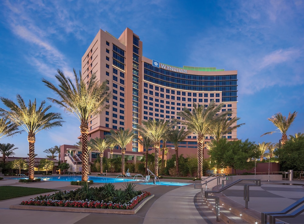 Club Wyndham Desert Blue — Hotel building in Las Vegas, Nevada