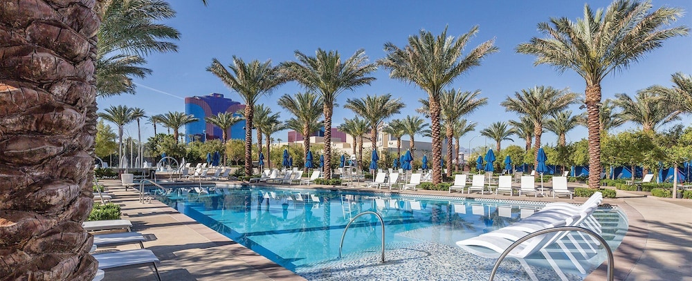 Club Wyndham Desert Blue — Swimming pool in Las Vegas, Nevada