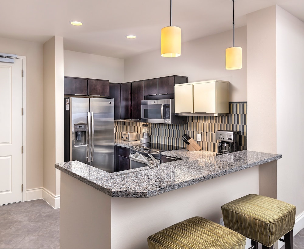 Club Wyndham Desert Blue — Hotel rooms in Las Vegas, Nevada